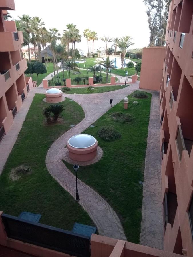 Apartamentos Don Juan Manilva Bagian luar foto