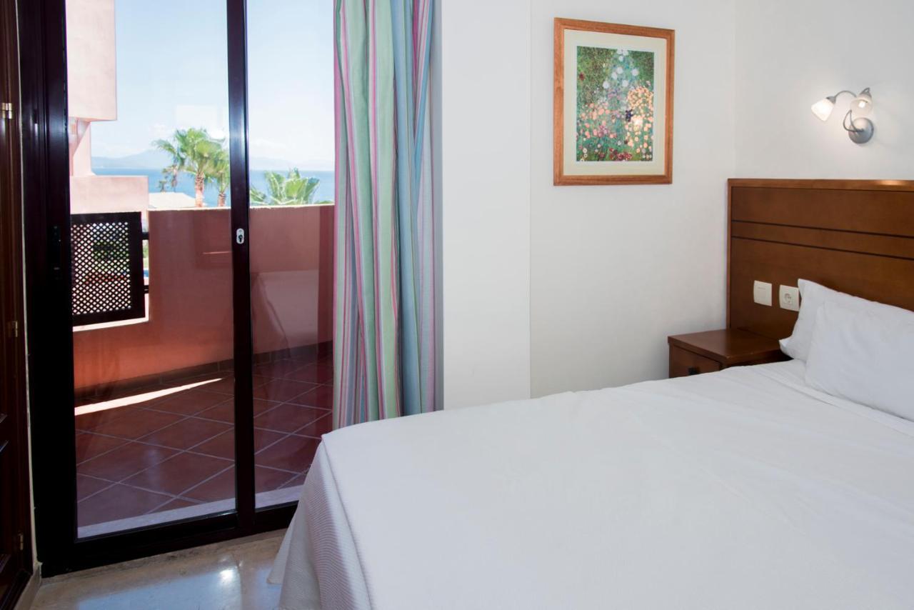 Apartamentos Don Juan Manilva Bagian luar foto