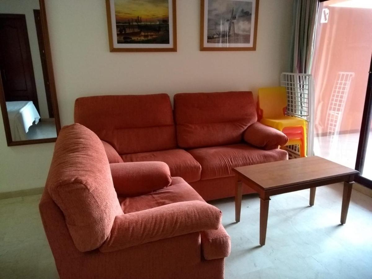 Apartamentos Don Juan Manilva Bagian luar foto