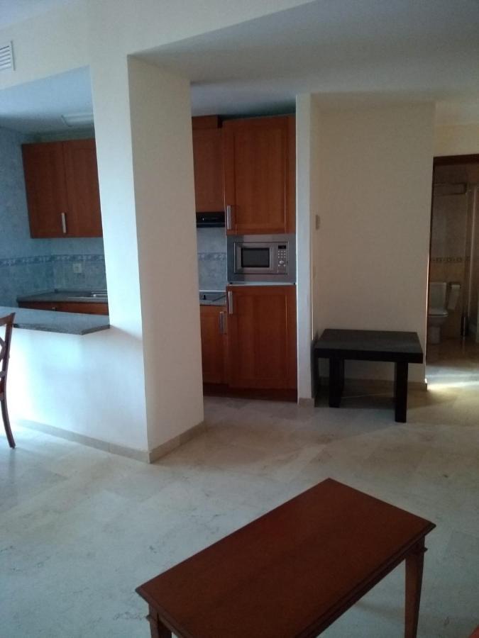 Apartamentos Don Juan Manilva Bagian luar foto