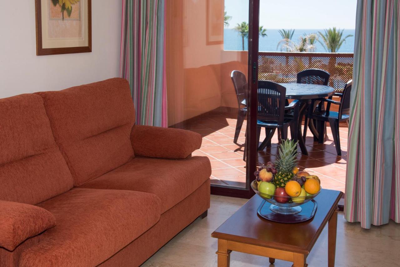 Apartamentos Don Juan Manilva Bagian luar foto